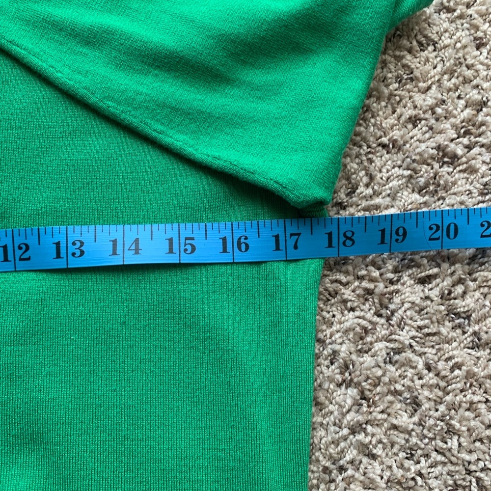 Dressbarn Womenβs Cardigan Buttoned Down Color Green Size Small 3/4 Sleeves - Picture 7 of 8